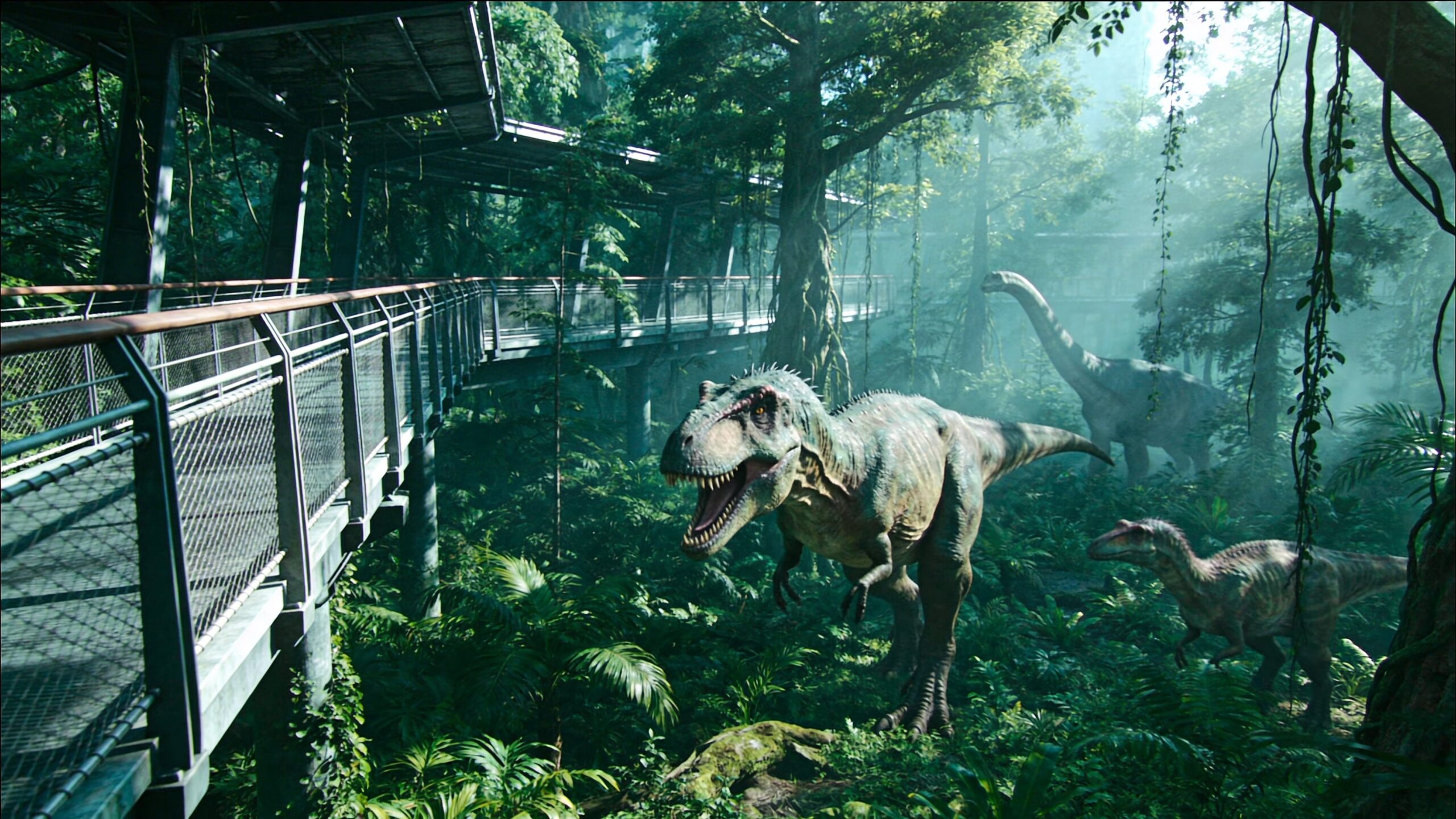 Best Walk-Through Creature Exhibits Around the World (Ranked & Reviewed)